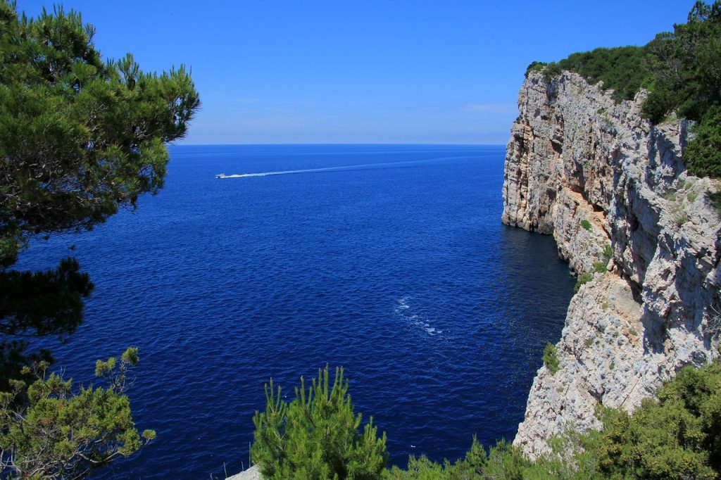 croatia, coast, cliff-1473262.jpg